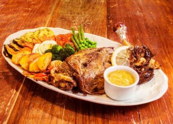 Ceia de Natal personalizada para deixar a cozinha de lado