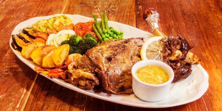 Ceia de Natal personalizada para deixar a cozinha de lado