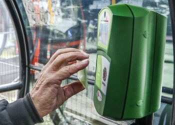 Tarifa de ônibus da capital passa para R$ 6 a partir de amanhã