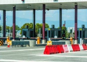 Justiça condena concessionária a indenizar dono de veículo atingido por cancela de pedágio