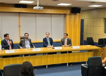 Anatel aprova plano de combate ao uso de decodificadores clandestinos de TV por assinatura