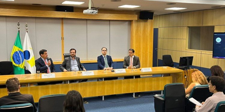 Anatel aprova plano de combate ao uso de decodificadores clandestinos de TV por assinatura