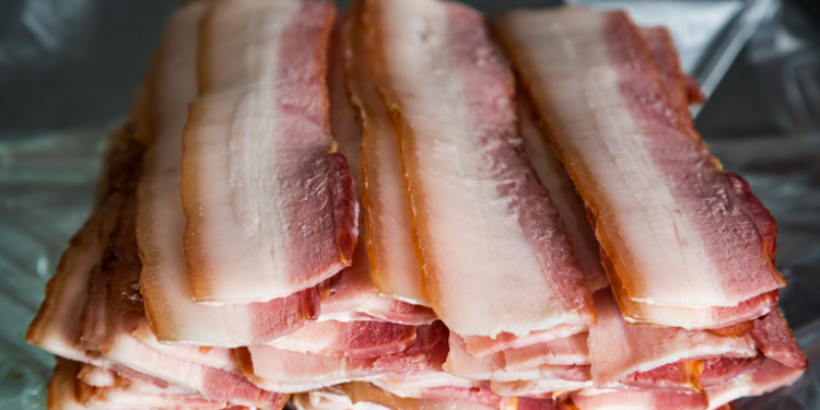 Acabou a bagunça! Novo regulamento técnico de identidade e qualidade do bacon é aprovado