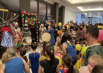 Shopping Curitiba anuncia bailinho de Carnaval gratuito, com bandas e brincadeiras
