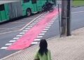 Motorista de ônibus provoca acidente e deixa vigilante ferido em Curitiba, veja o vídeo