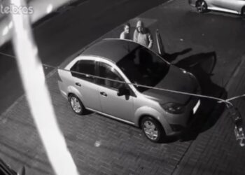 Câmera registra criminosos roubando carro em Almirante Tamandaré, veja o vídeo
