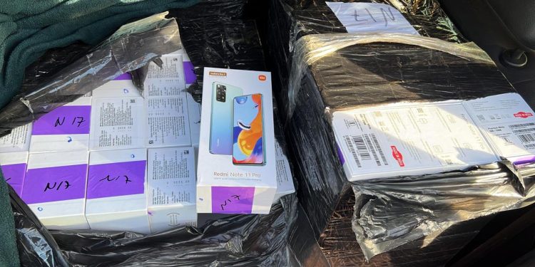 Receita Federal e Polícia Federal deflagram operação Folia de Batedores