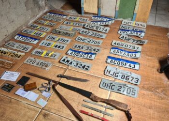 Polícia Civil estoura QG de ladrões de carro em Curitiba, veja o vídeo