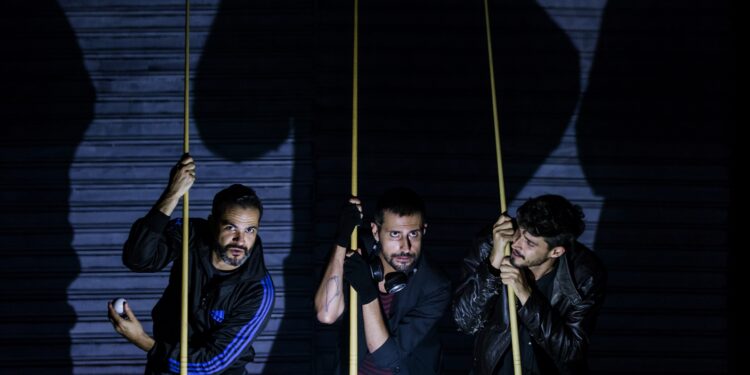 No Festival de Curitiba, grupo mineiro revisita “Antígona”, clássico grego sobre poder e tirania