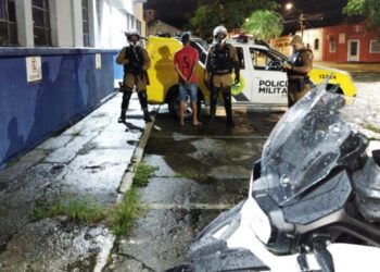 ROCAM prende foragido por homicídio em Paranaguá