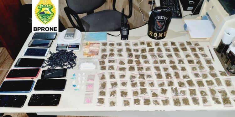 RONE detém trio e apreende cocaína, crack, ecstasy e maconha