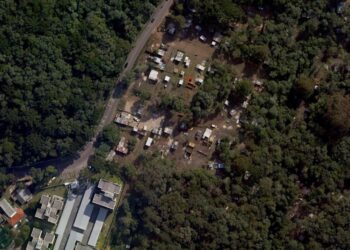 Moradores acordam com intenso tiroteio no Tatuquara, veja o vídeo