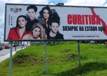 Apesar de outdoors de fãs curitibanos, Soy Rebelde Tour não passará pela capital