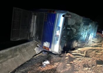 Ônibus que saiu da RMC com destino a Aparecida tomba e 3 pessoas morrem