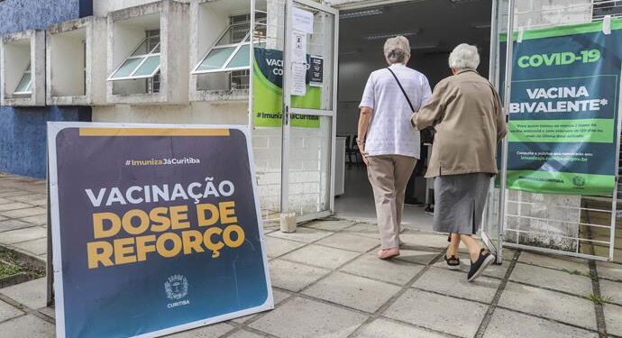 Prefeitura de Curitiba promove Dia D de multivacinação neste sábado