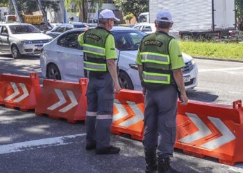 Trânsito na região da Pedreira terá bloqueios para show do cantor Thiaguinho