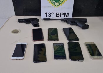 Após prisão de trio que realizou arrastão na linha Circular Sul, vítimas aparecem em delegacia para realizar reconhecimento