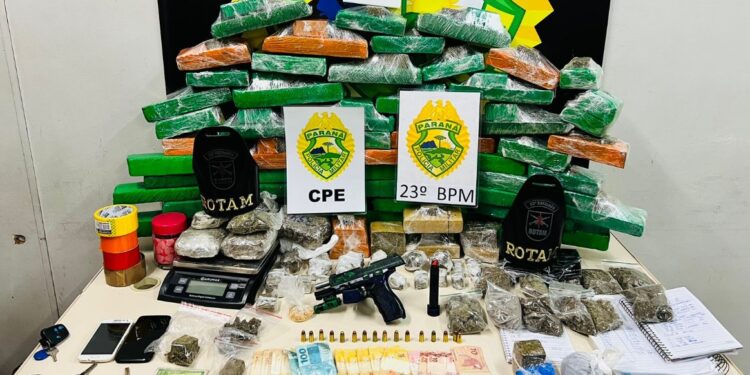 Polícia Militar apreende drogas e detém traficantes em Curitiba e RMC