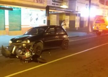 Idosa é presa após atropelar motociclista; ela estava embriagada e com CNH vencida
