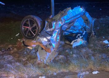 Criminoso com carro carregado de cigarros contrabandeados provoca grave acidente fugindo da Polícia Federal