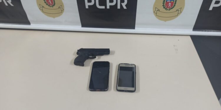 PCPR cumpre mandado de busca e apreensão em casa de menor suspeito de planejar ataque contra escola estadual em Colombo.