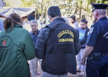 Guarda Municipal faz operação contra comércio ilegal de recicláveis nas dez regionais de Curitiba