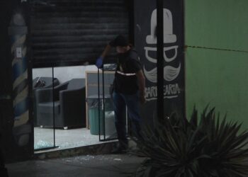 Jovem é assassinado a tiros quando cortava o cabelo