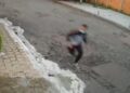 Tarado assusta moradores no bairro Abranches em Curitiba, veja o vídeo