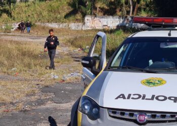 Divisão de Homicídios busca imagens de câmeras que possam ajudar na elucidação da morte de vítima que teve o corpo queimado em Curitiba