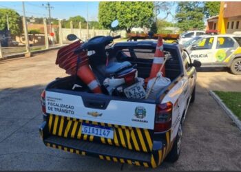Motoneta com quase R$ 400 mil em multas é apreendida no Paraná
