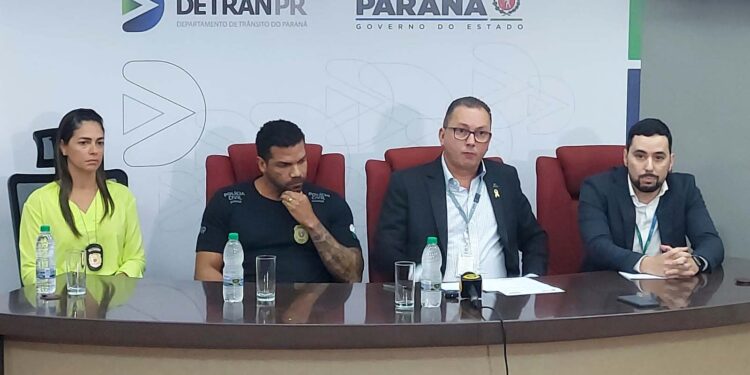 Estado alerta para golpes com sites que cobram agendamentos e fraudam IPVA e leilões