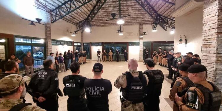 PCPR e PMPR prendem 22 integrantes de uma organização criminosa