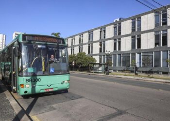 Para celebração de Corpus Christi, 38 linhas de ônibus terão desvios nesta quinta-feira