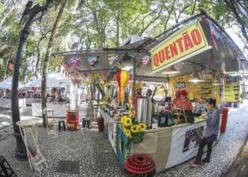 Inverno começa nesta quarta e a Prefeitura indica 5 programas para curtir Curitiba na estação mais fria