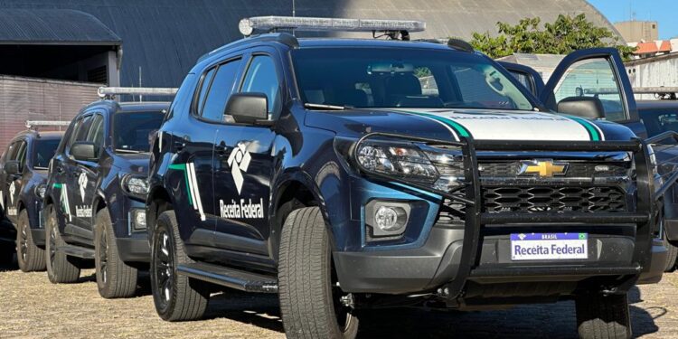 Receita Federal deflagra Operação Rota da Borracha para combater o comércio irregular de pneus estrangeiros