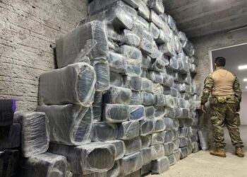 PRF apreende cerca de 3 toneladas de maconha no Oeste do Paraná