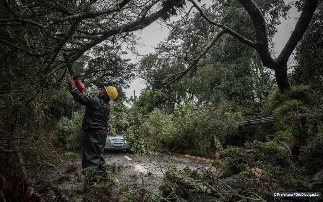 Sobe para 14 o número de mortos pelo ciclone que atingiu o RS