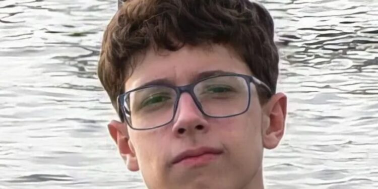 Tragédia em colégio no Paraná: Adolescente é a segunda vítima fatal de atentado a tiros