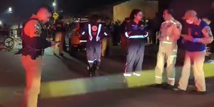 Homem é assassinado a tiros em frente a loja de bebidas