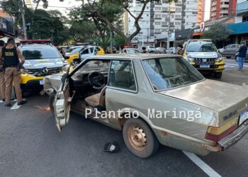 Jovem de 19 anos com Del Rey roubado é presa após fuga alucinada e colisão em viatura