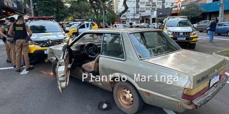 Jovem de 19 anos com Del Rey roubado é presa após fuga alucinada e colisão em viatura