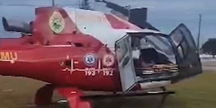 Acidente entre ciclista e trem deixa jovem gravemente ferido em Pinhais