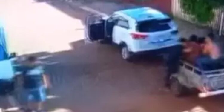 Funcionário é estuprado e torturado pelo patrão após furto em loja