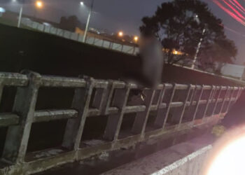 Policiais militares salvam jovem em surto em viaduto de Curitiba