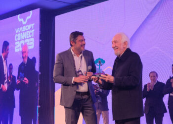 Curitiba é eleita uma das cidades mais inteligentes do mundo e Paraná recebe prêmio de inovação