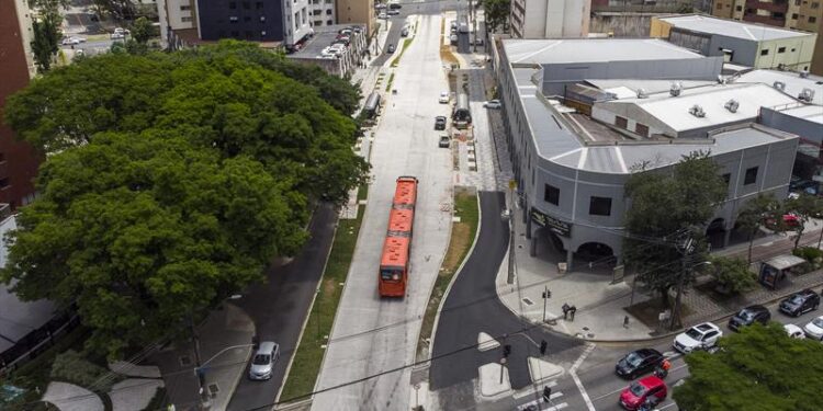 No Água Verde, República Argentina terá trecho de bloqueio para obras da Prefeitura de Curitiba