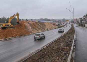 Prefeitura de Curitiba libera mais um trecho da Linha Verde para o tráfego