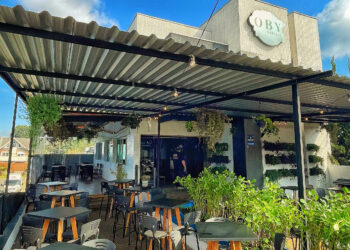 CURITIBA GANHOU UM NOVO BAR, NA FRENTE DO PARQUE BARIGUI