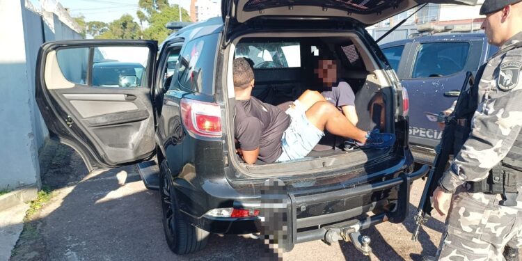 Policial que prendeu ladrão de correntes de ouro no centro de Curitiba age novamente e prende mais dois ladrões de corrente