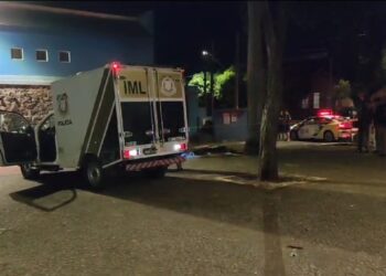 Morador de rua é assassinado a facadas